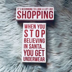 Holiday decor wood signs 🎄